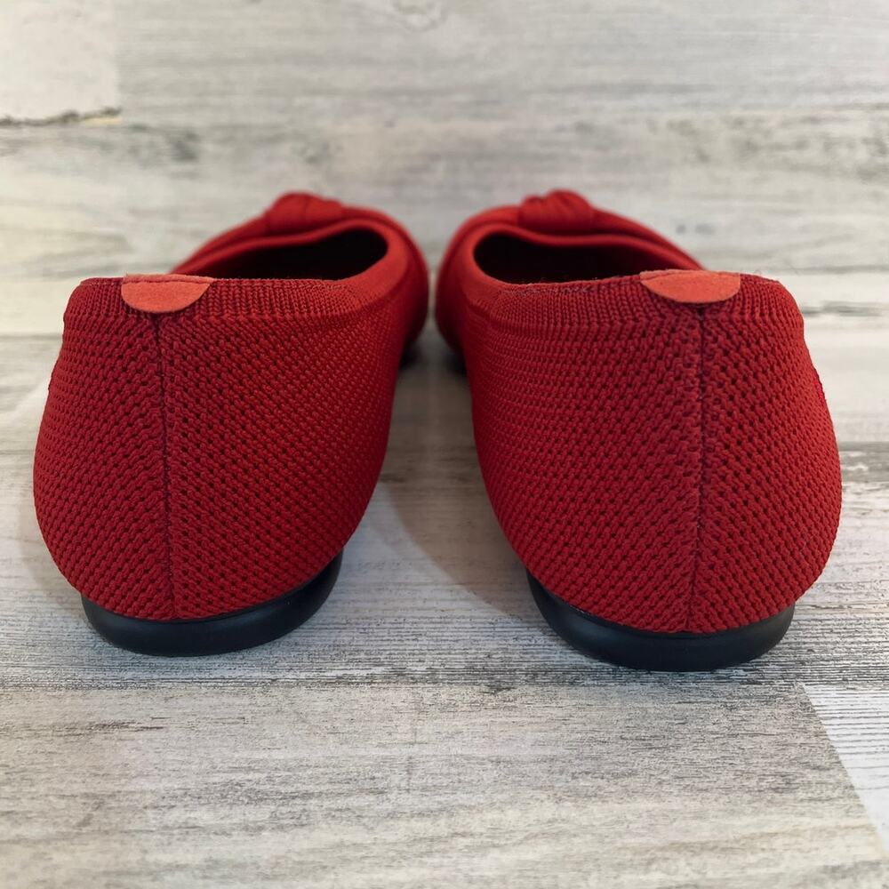 Knot-Front Pointed Knit Ballet Flats in Red - Picture 3 of 9